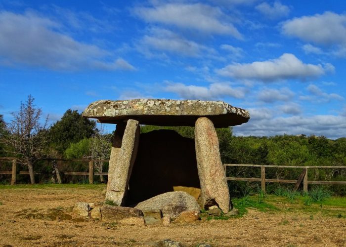 dolmen-cauria-1024x768